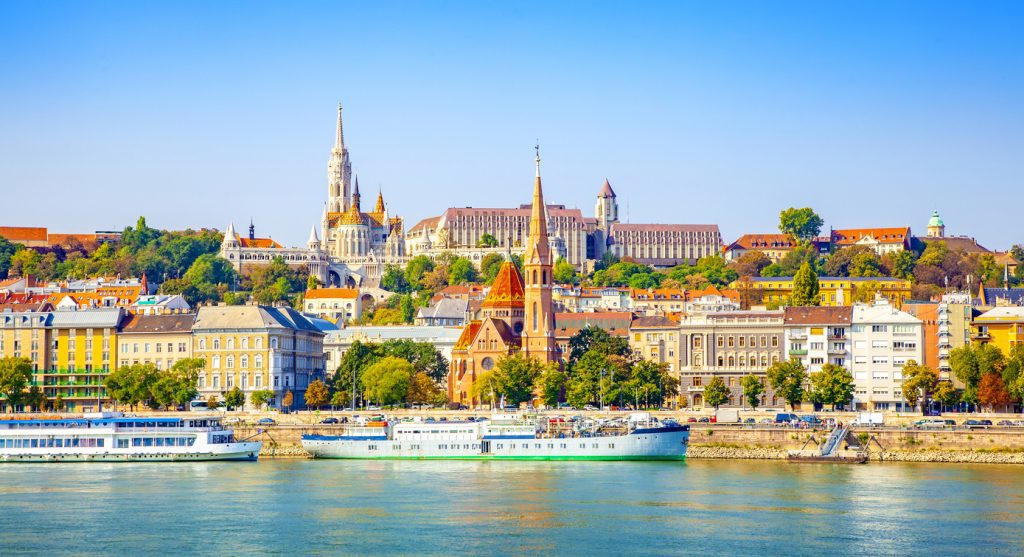 Budapest city skyline and Danube river photo, Hungary