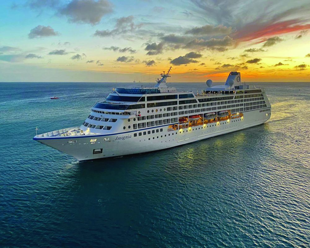 Oceania cruises hip Fleet in Port Caribbean - Viking Travel