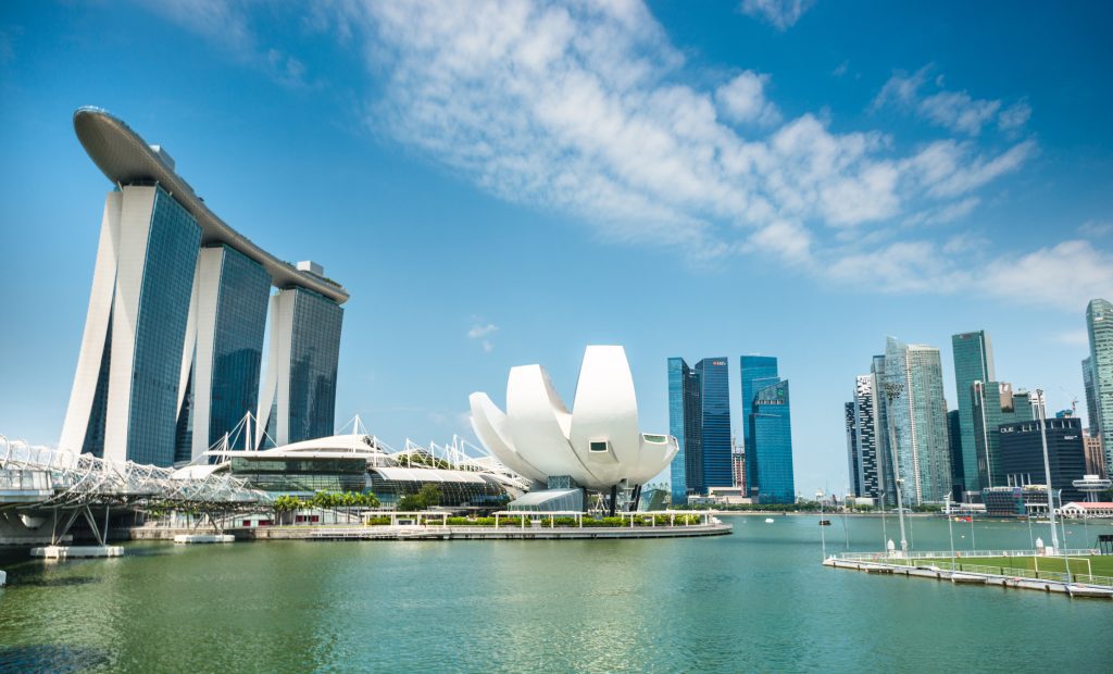 Singapore Skyline on the marina bay area - Viking Travel 